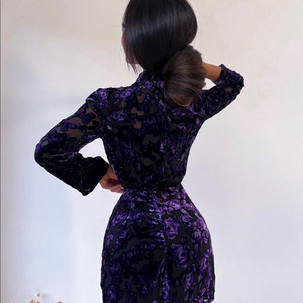 ZARA BLOGGER FAVORITE VELVET TRIM DRESS PURPLE - Picture 4 of 14